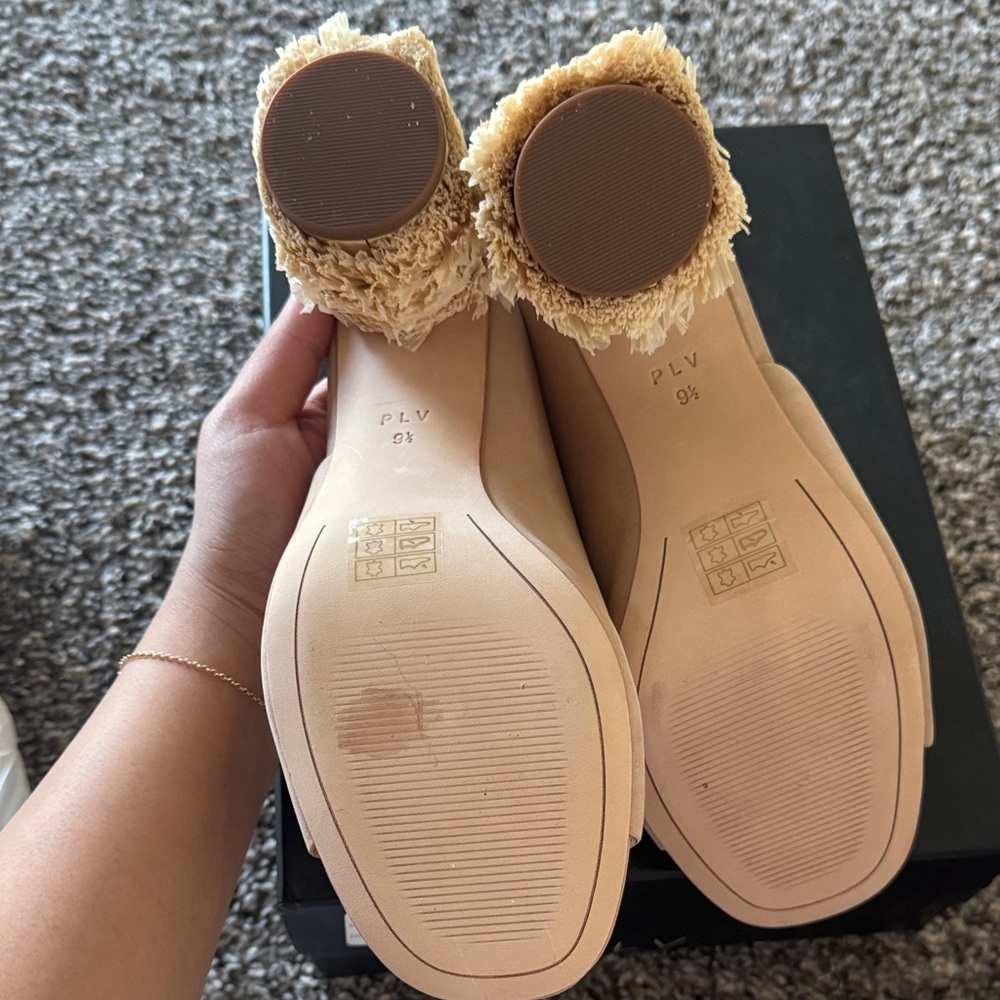 Pour la Victoire Hettie Tassel Fringe Heel - Picture 6 of 6